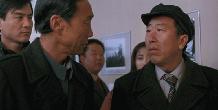 悄悄说，有一部9.5分的「年会」现在看不见了