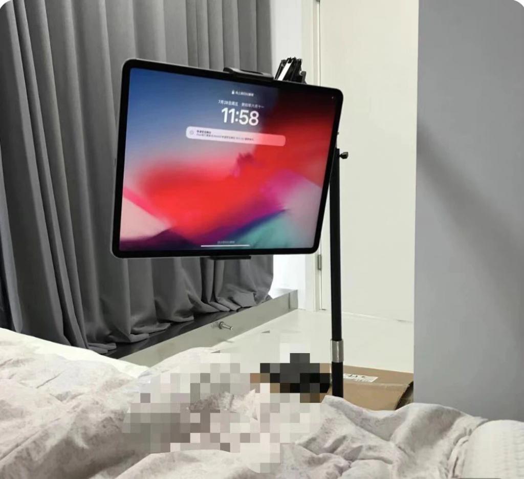 平板过时了，现在都在用 “ 闺蜜机 ”