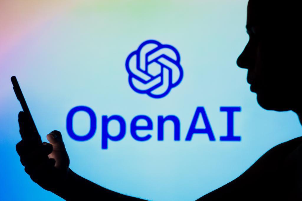 OpenAI 或下周推出 GPT 商店/Windows 电脑键盘将迎 30 年来首次重大变化/苹果 Vision Pro 上网体验视频泄露