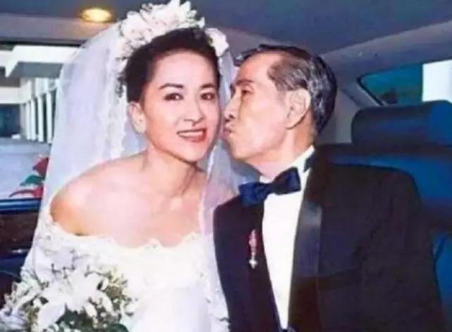 她为嫁富豪穿30年塑身衣，丈夫临终前：只分她一元遗产