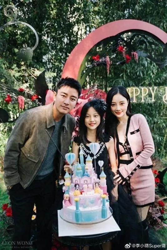 甜馨再怼提PGOne的网友：我黑化了