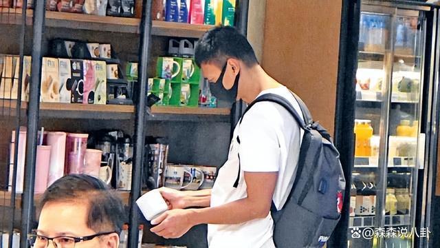 周慧敏公开结婚15年夫妻状态，懒理流言力证老公有情有义