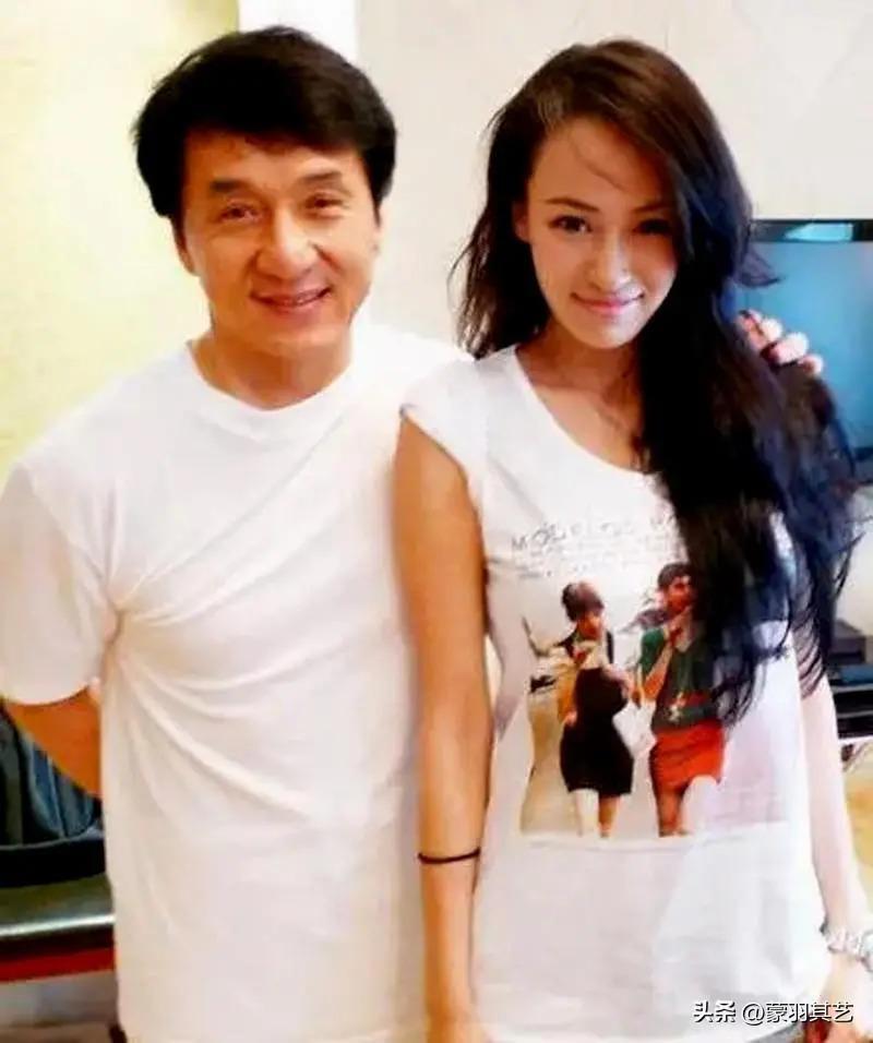 成龙捧不红的性感女神，曾经万般宠爱，如今只剩擦边球