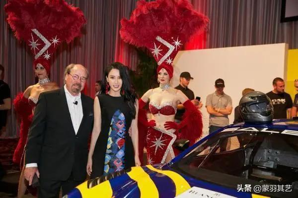 成龙捧不红的性感女神，曾经万般宠爱，如今只剩擦边球