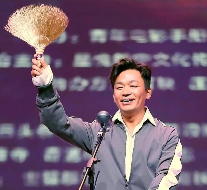 宋喆出狱首次露面！闹离婚7年后：王宝强狂赚22亿