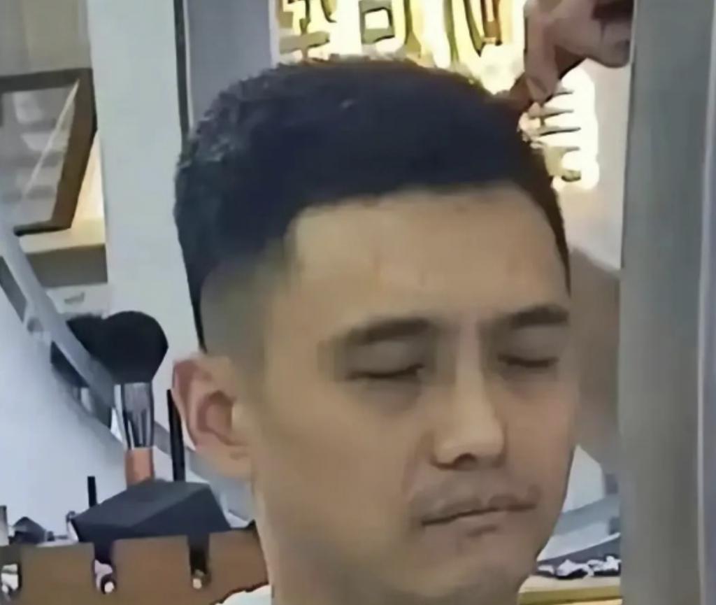 宋喆出狱首次露面！闹离婚7年后：王宝强狂赚22亿