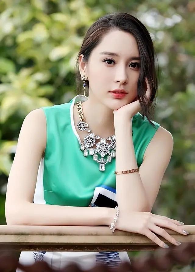 回顾那些演过“潘金莲”的女星：有人美艳至今，有人已成大妈