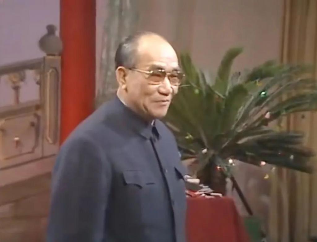 郭麒麟，接不了郭德纲的班