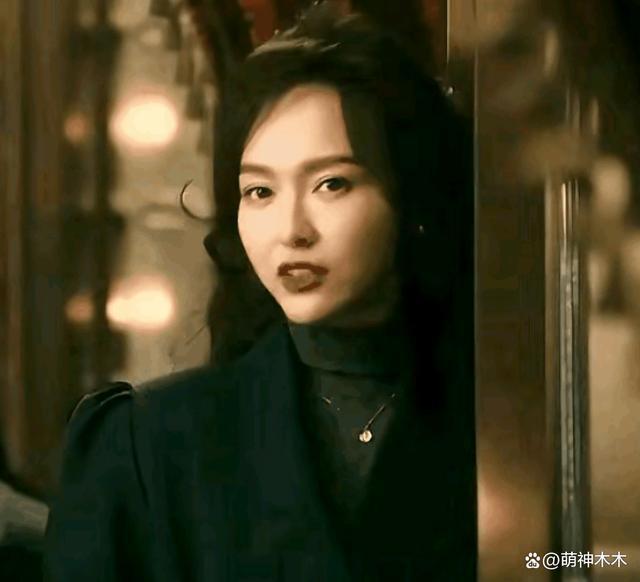 演员变脸拼演技：唐嫣流于表面，赵丽颖值得推敲，张国立最真