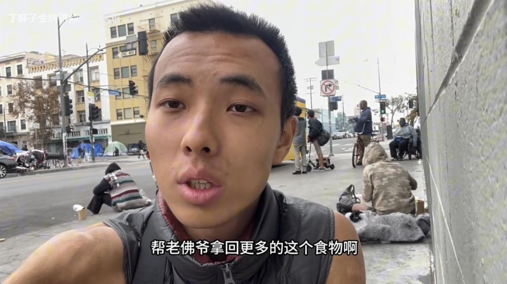 “丁胖子金牌讲师”与美国底层残酷物语