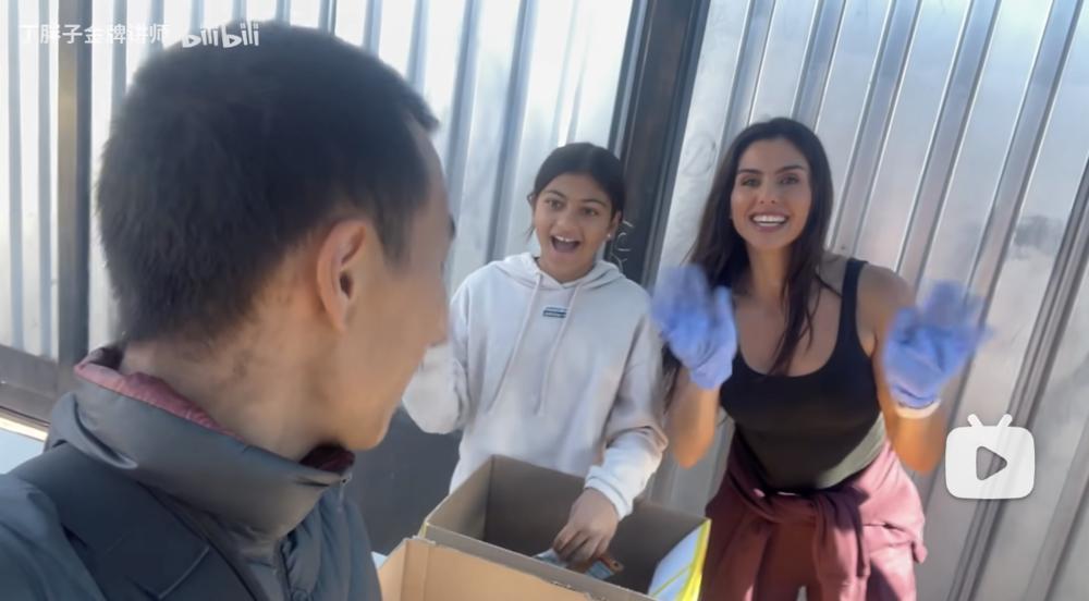 “丁胖子金牌讲师”与美国底层残酷物语