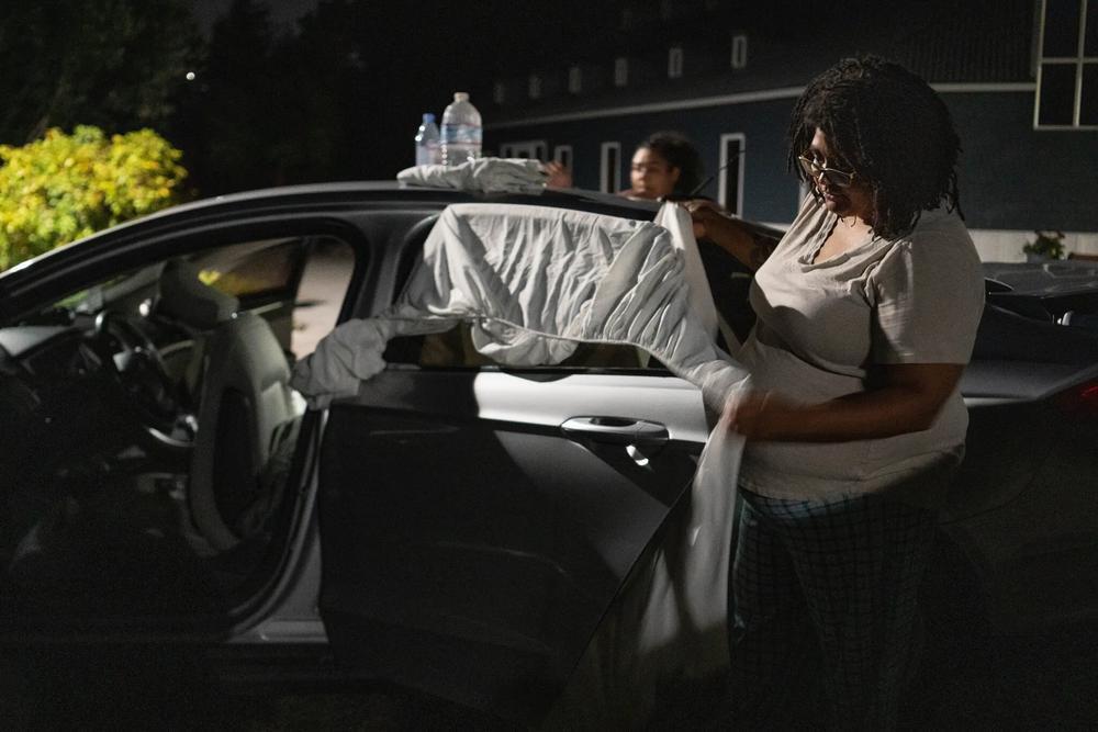 “丁胖子金牌讲师”与美国底层残酷物语