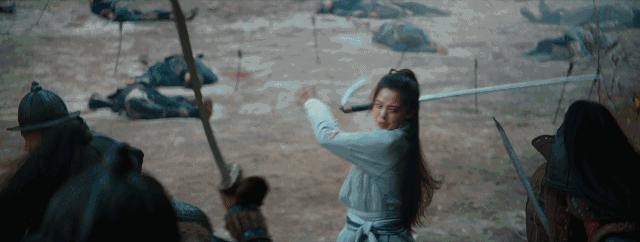 “又美又狂，她脸上写着欲望”