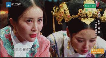 “又美又狂，她脸上写着欲望”