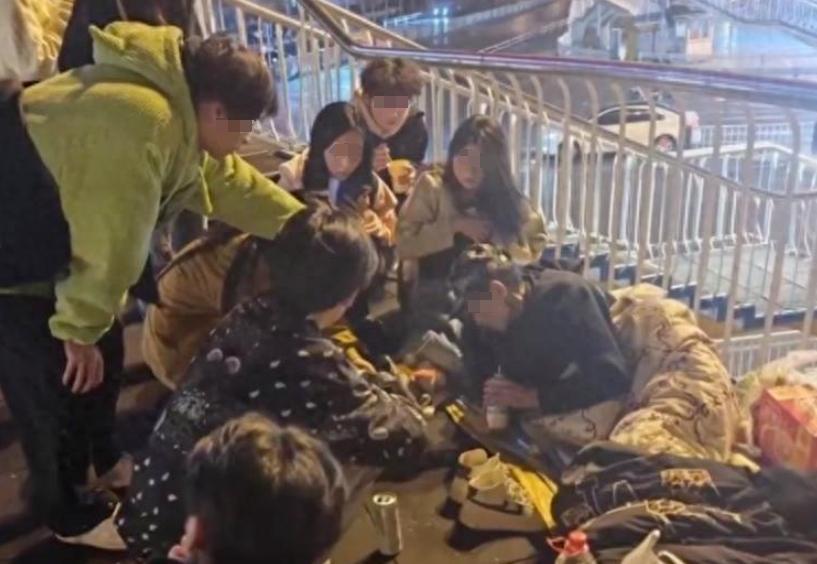 4.抖音网红的炸裂吃相，粉碎了我的良心