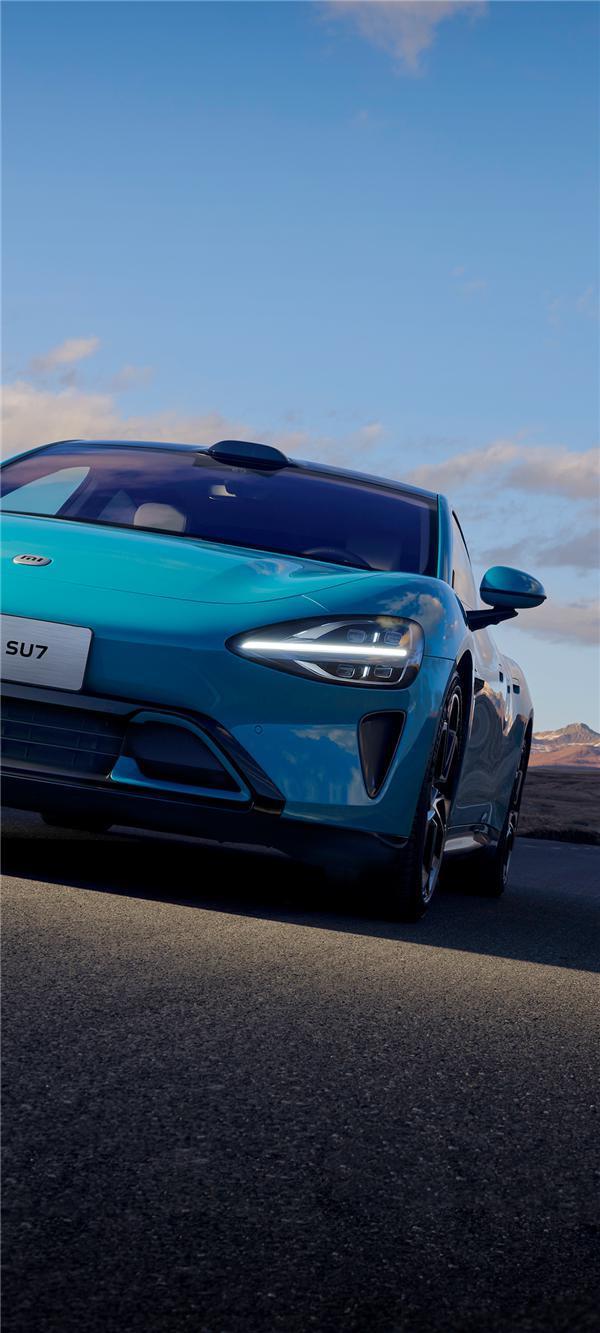 雷军放出首批小米汽车SU7实拍壁纸 高清无水印