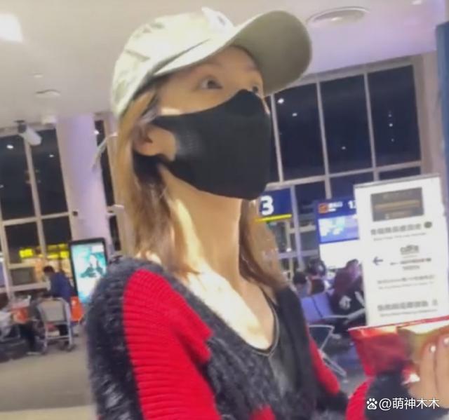 胡夏女友疑似金晨？两人互动细节被扒，男方曾自曝暗恋某艺人