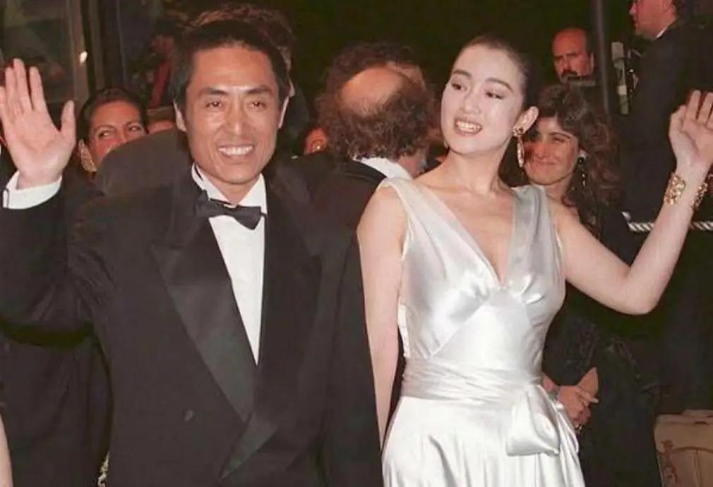 张末：两次目睹父亲张艺谋移情，母亲的悲剧在自己身上重演
