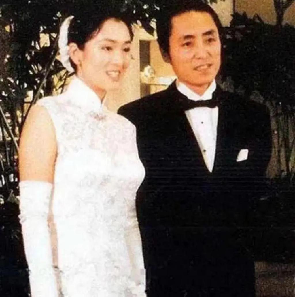 张末：两次目睹父亲张艺谋移情，母亲的悲剧在自己身上重演