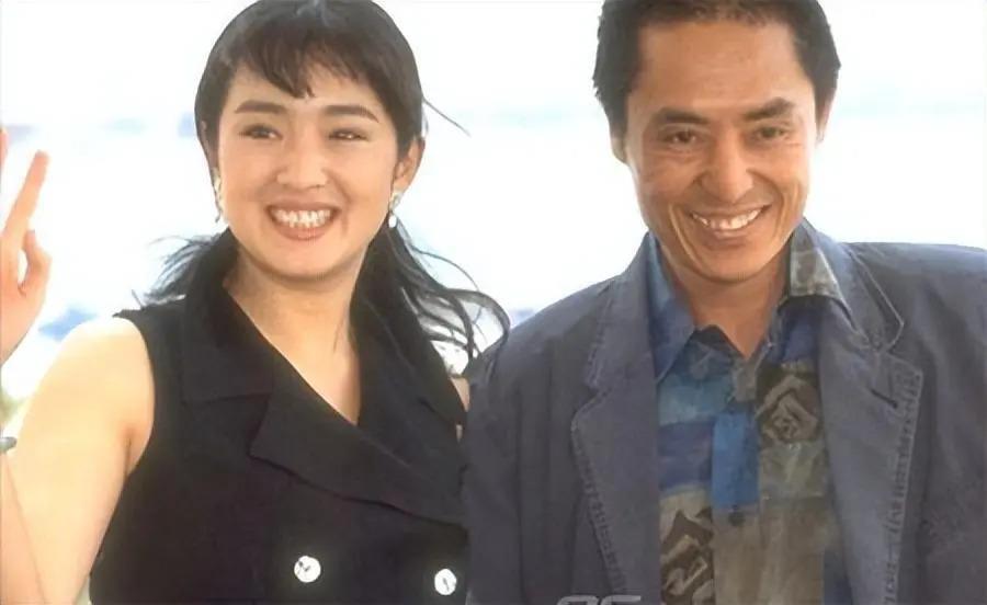 张末：两次目睹父亲张艺谋移情，母亲的悲剧在自己身上重演