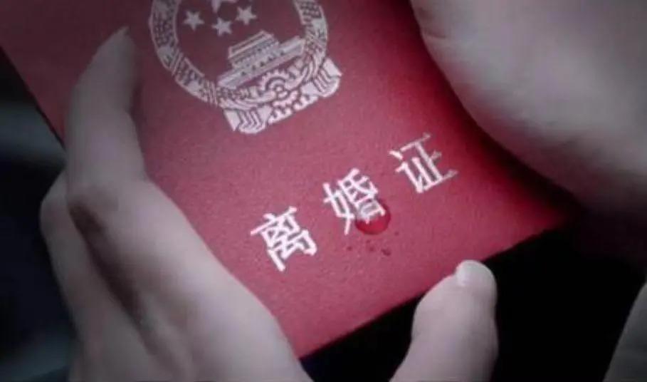 张末：两次目睹父亲张艺谋移情，母亲的悲剧在自己身上重演