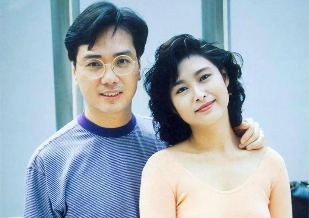 痴情种伍卫国：与刘晓庆分开后不拍戏不结婚，如今怎样了