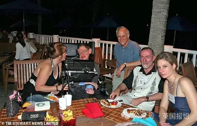 霍金也去“萝莉岛”？淫魔富豪案公开劲爆名单，上百名流都榜上有名