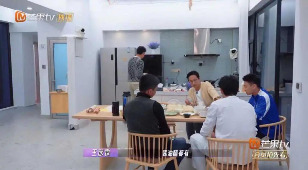 想分手直说啊，不用这么讨骂的…