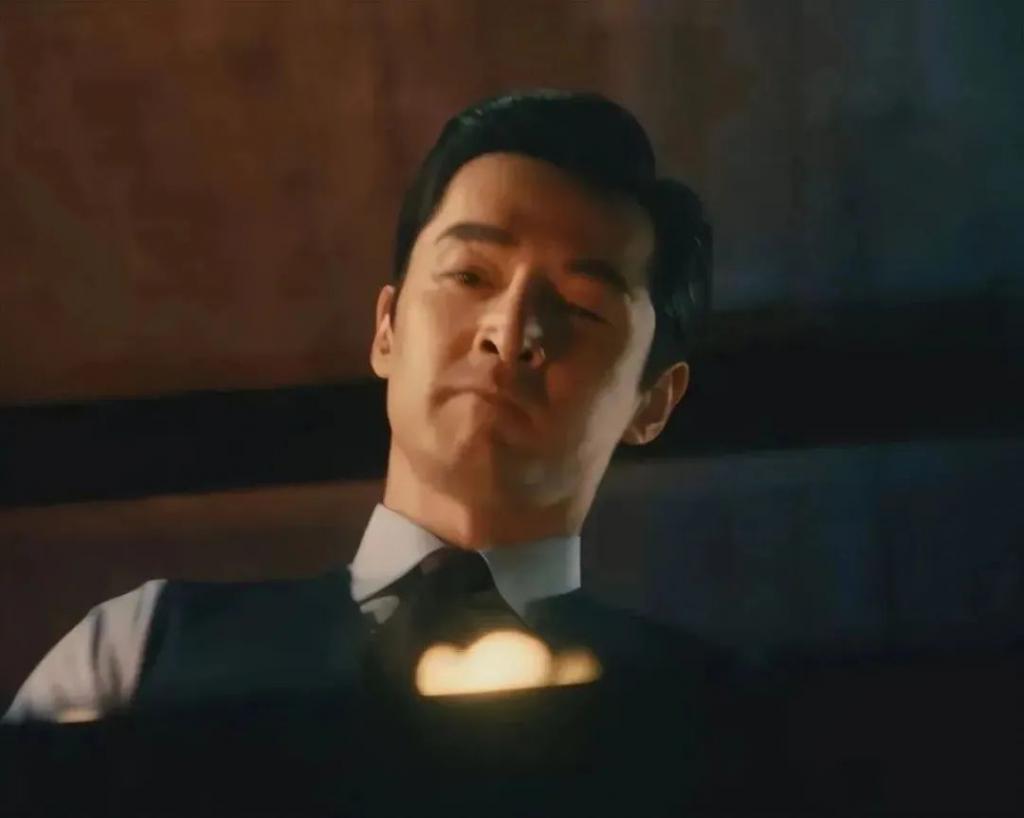 全剧没有一场吻戏，却让观众相信是真爱，不比尬吻香吗