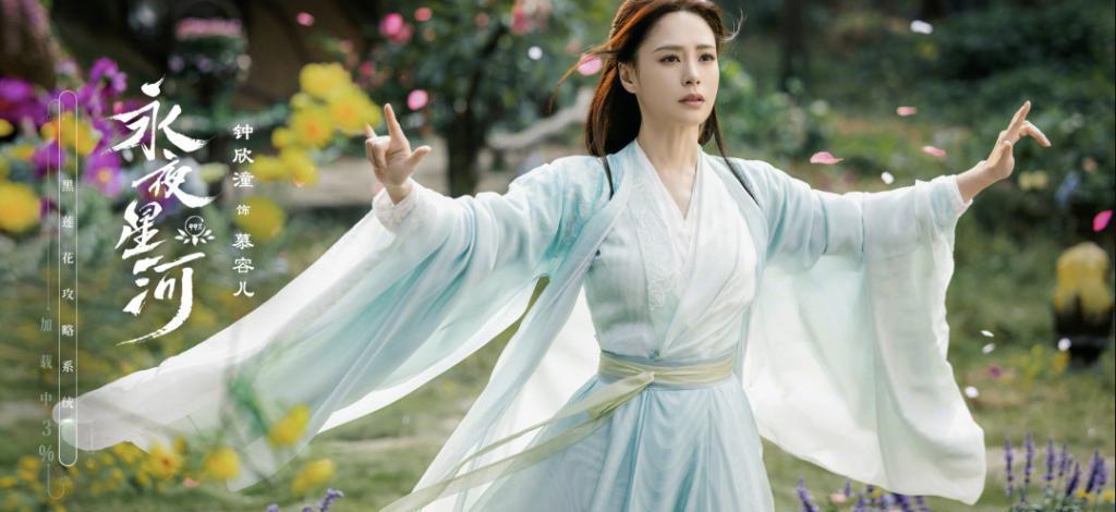 刘晓庆71岁演少女，她42岁就演妈妈了，颜值还吊打女主