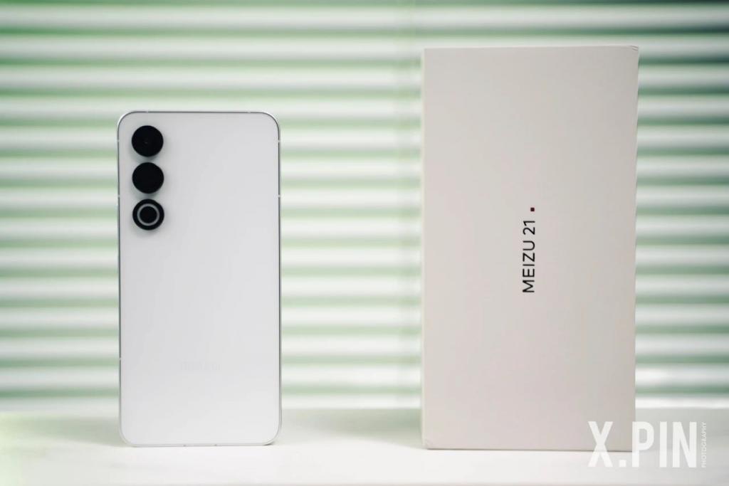 如果手机市场不那么卷，魅族21会是一台好手机。