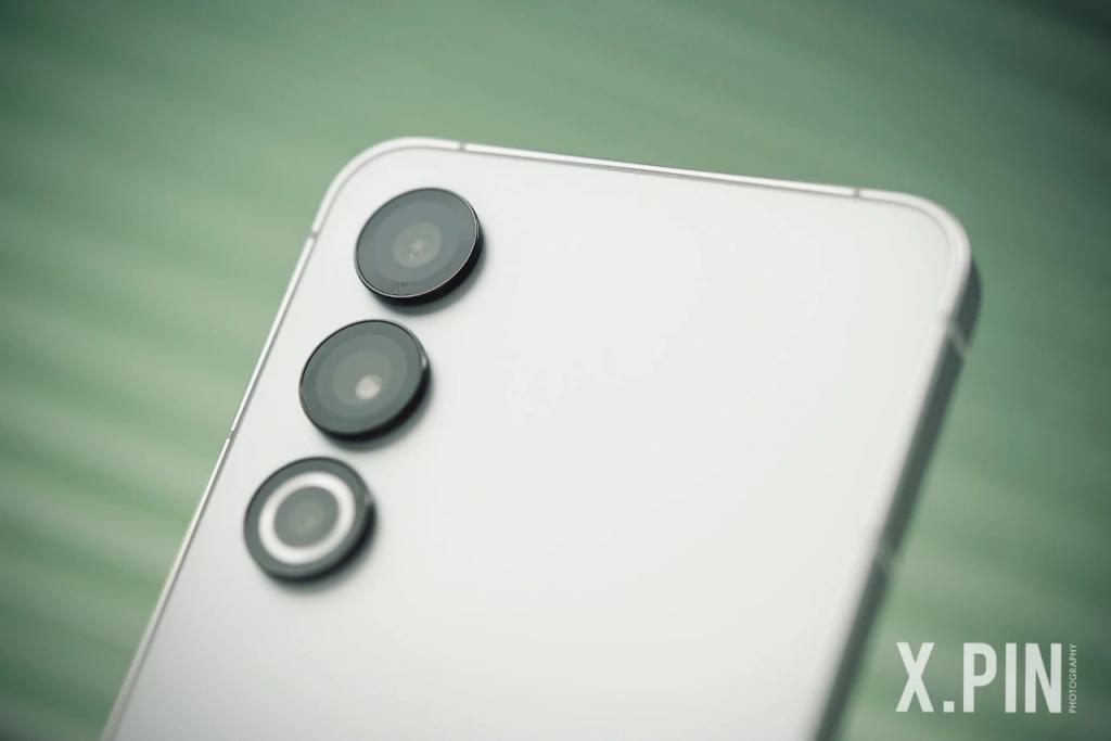 如果手机市场不那么卷，魅族21会是一台好手机。