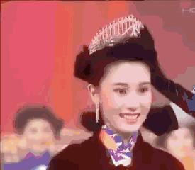 32年前内地“港姐”大赛，不露胸、屁股一样美：“当年审美正常！