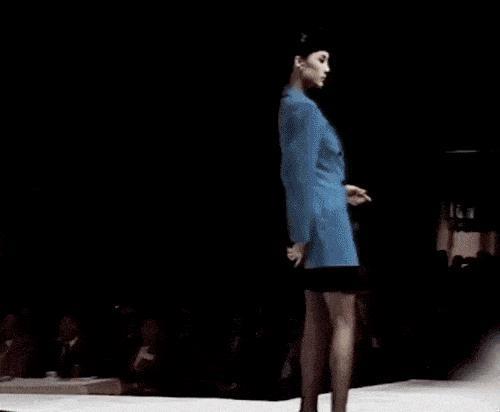 32年前内地“港姐”大赛，不露胸、屁股一样美：“当年审美正常！