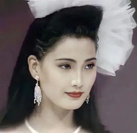 32年前内地“港姐”大赛，不露胸、屁股一样美：“当年审美正常！