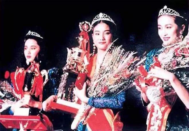 32年前内地“港姐”大赛，不露胸、屁股一样美：“当年审美正常！