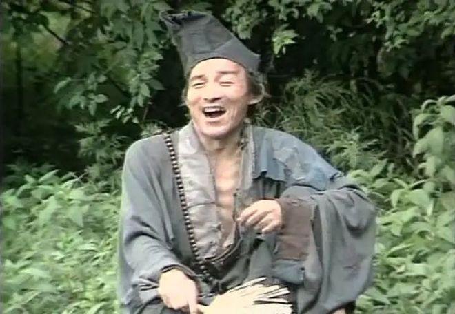 50岁之前跑龙套，80岁卖房教表演，游本昌的人生简直开挂！