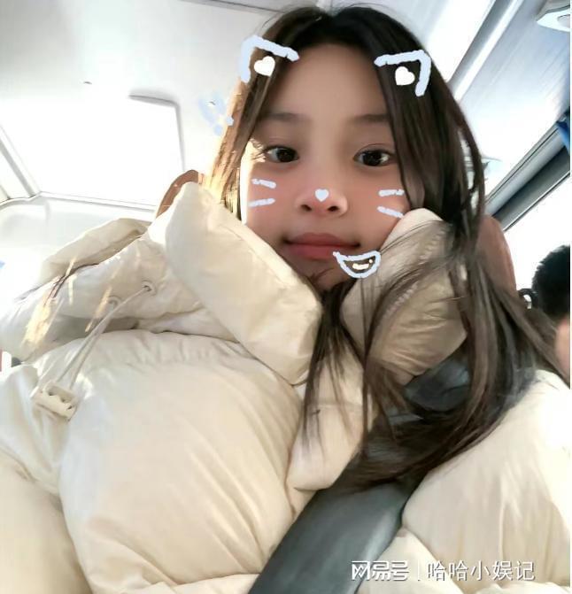 甜馨怒怼恶评，直言把嘴放干净点，网友热议