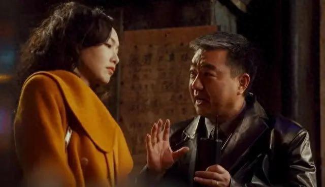 董勇：演了一辈子警察，穷得靠香妃刘丹接济，45岁被嫂子“逼婚”