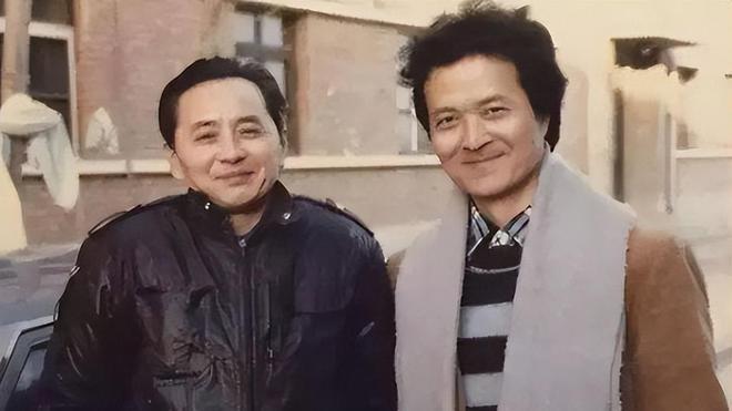 87《红楼梦》幸亏原化妆师离开了，看这满头的小红花和啾啾，多丑