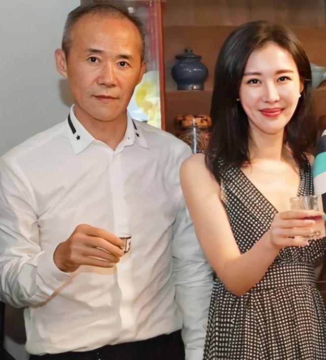 王石否认田朴珺傍大款，称相识时女方现金存款很多，是自己高攀了