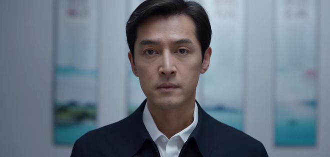 明明演技烂，还要硬凹实力派，2024刚开年，这4位演员就露了馅