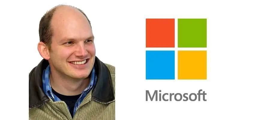 ChatGPT狂飙一年后，苹果终于忍不住了