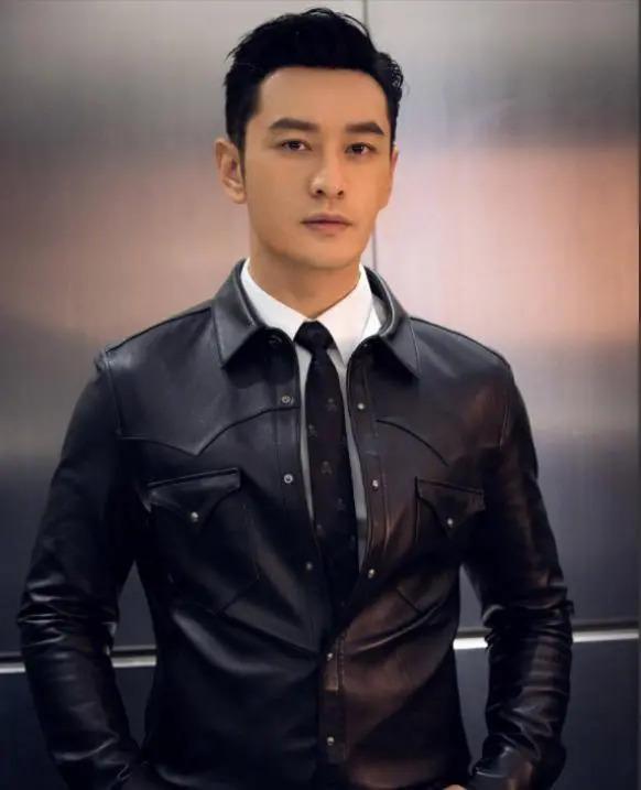 黄晓明带儿子小海绵回青岛为姥姥祝寿，祖孙四代温馨同框！