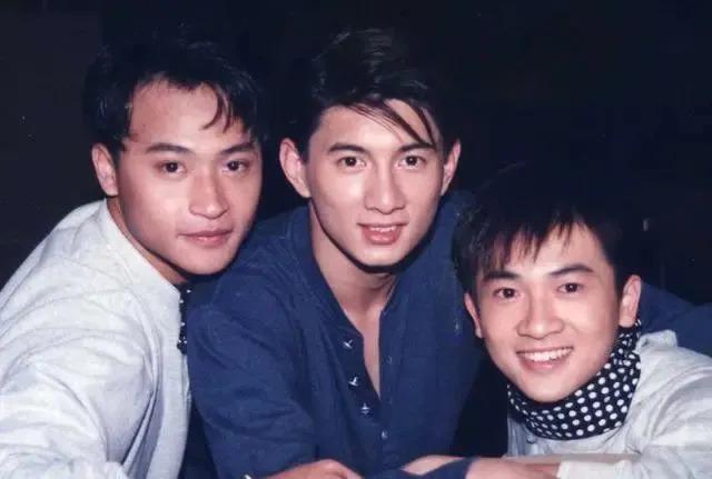 又一知名男星塌房，靠奇装异服翻红，他为何还有人同情？