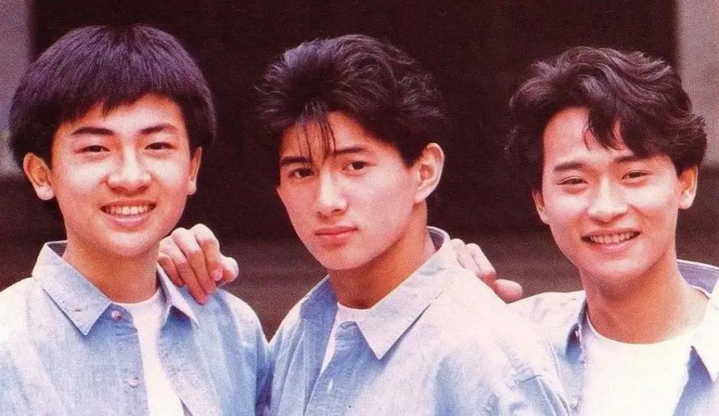 又一知名男星塌房，靠奇装异服翻红，他为何还有人同情？