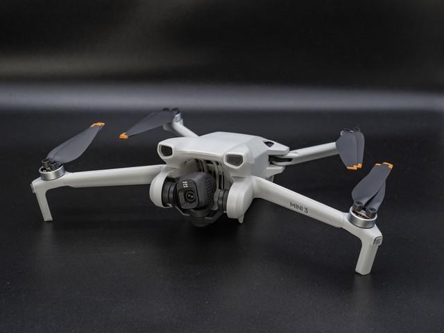 更容易起飞航拍 3000元价位大疆Mini 3无人机够用吗