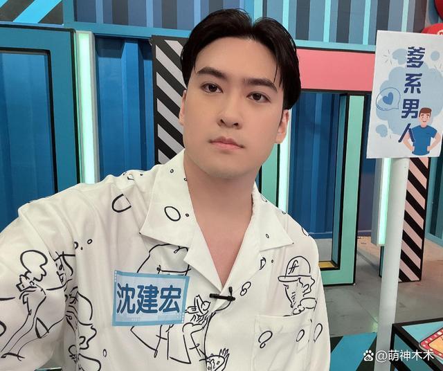 过气童星为钱兼职卖鸡肉，自曝背23年房贷，想和女友求婚