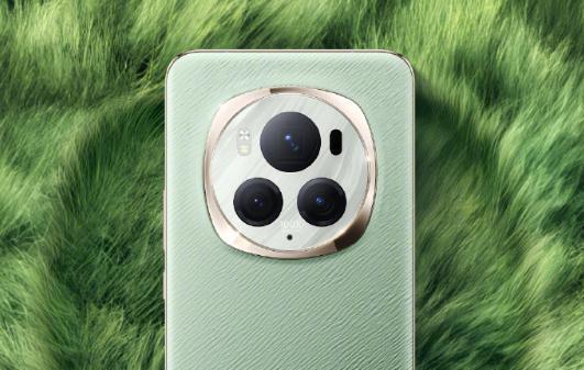 突破玻璃材质极限！荣耀Magic6全系搭载全新巨犀玻璃