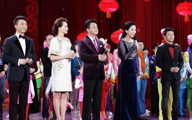 李思思8届不火，马凡舒首登春晚出圈，央视女主持现状